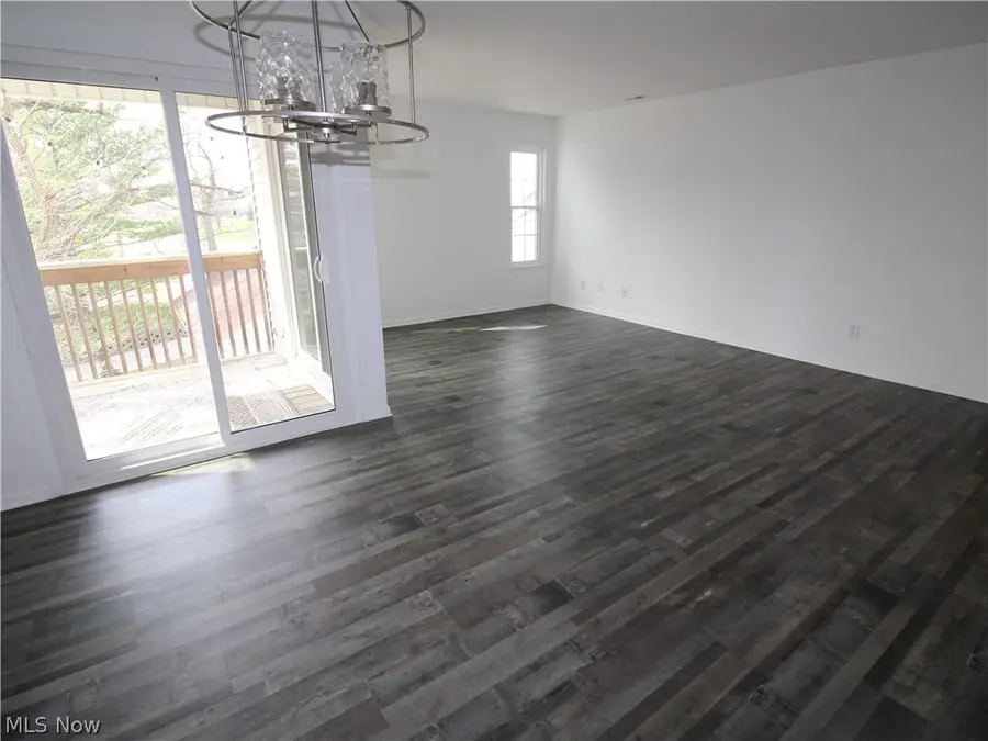 1201 W River N Road #B3, Elyria, OH 44035 - #3