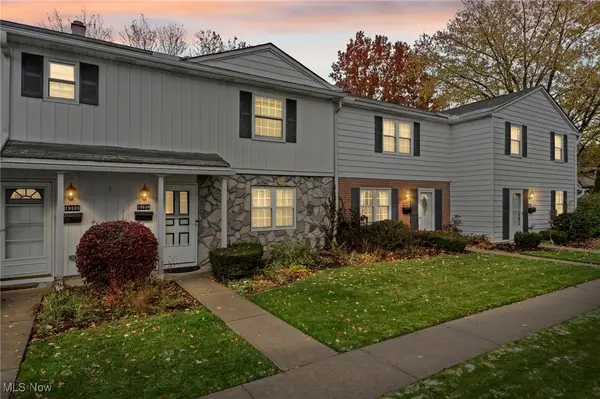 19684 Lorain Road #35, Fairview Park, OH 44126