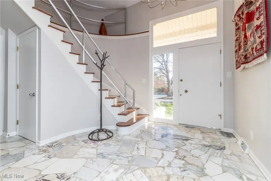 26091 Shaker Boulevard, Beachwood, OH 44122 - Image #3