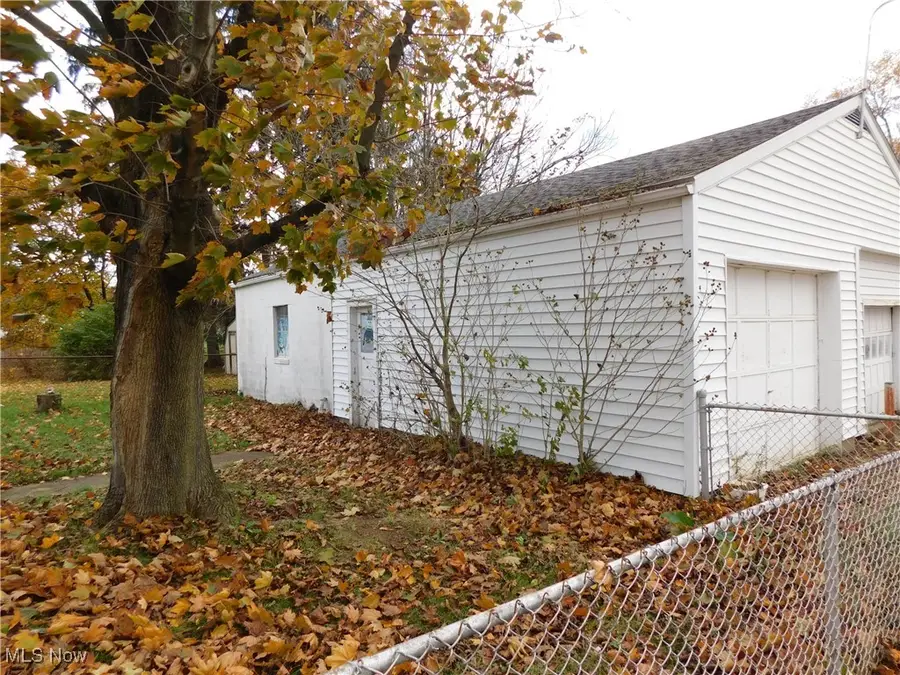 4217 Harrison Nw Avenue, Canton, OH 44709 - Image #3