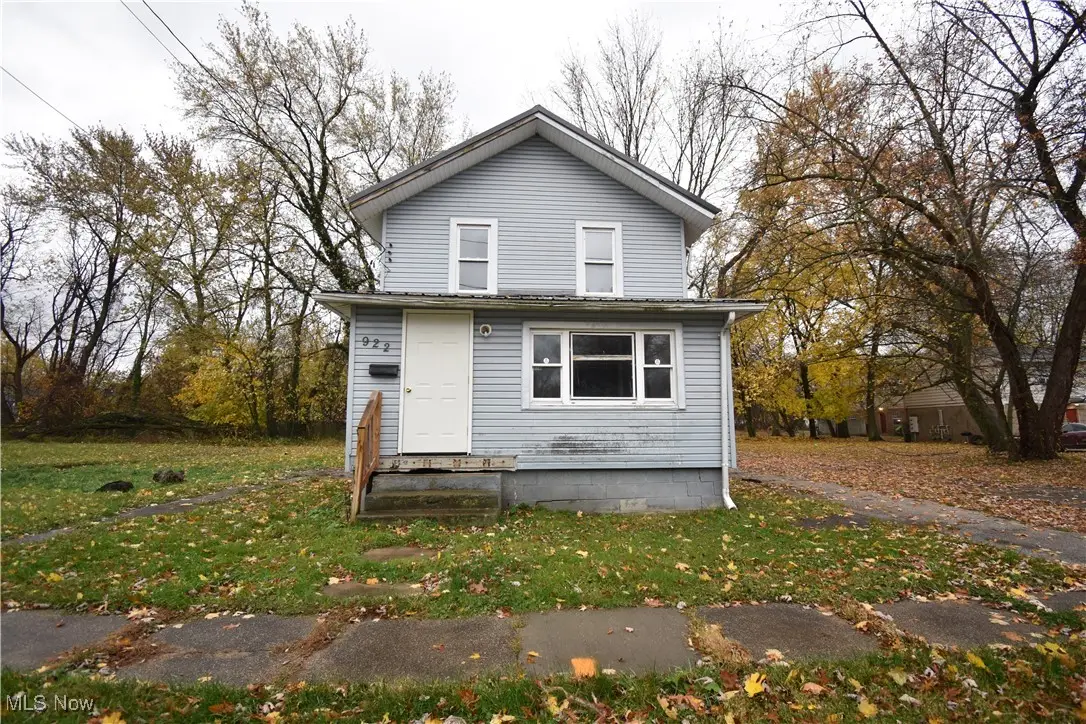 922 W 37th Street, Ashtabula, OH 44004 - Image #1