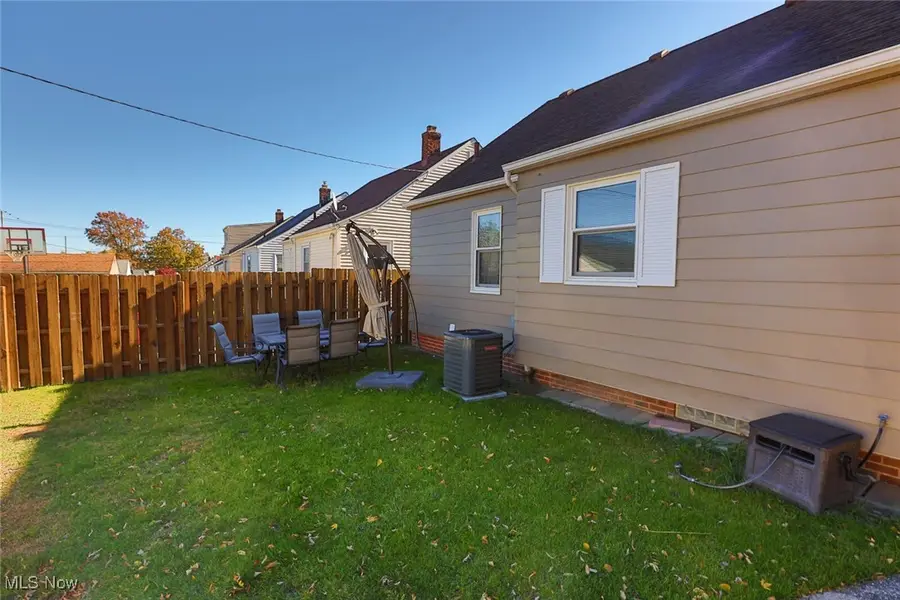 3414 Klusner Avenue, Parma, OH 44134 - Image #2