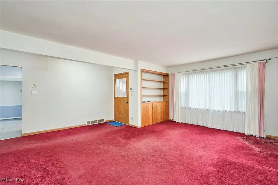 2941 Sweitzer Road, Uniontown, OH 44685 - Image #2