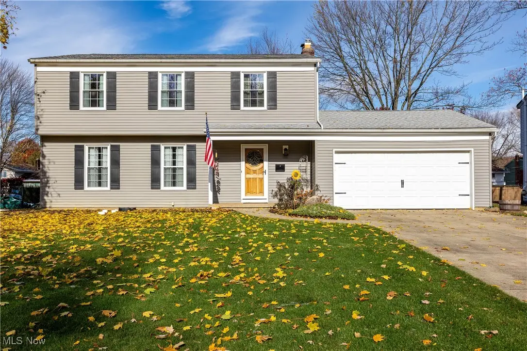 26646 Sweetbriar Drive, North Olmsted, OH 44070 - Image #1