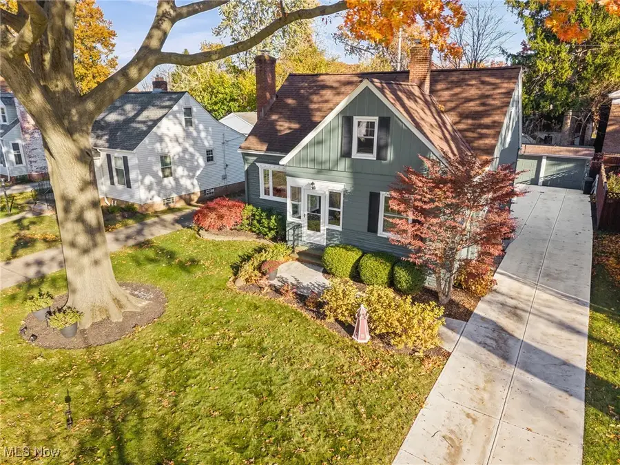 3235 Goldengate Avenue, Rocky River, OH 44116 - Image #2