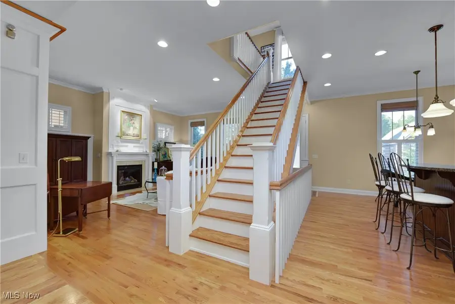 32041 Kossuth Drive, Avon Lake, OH 44012 - Image #2