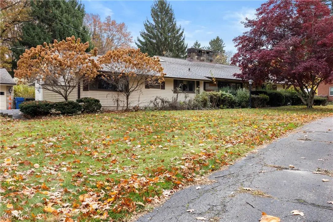 4345 Martin Drive, North Olmsted, OH 44070 - Image #1