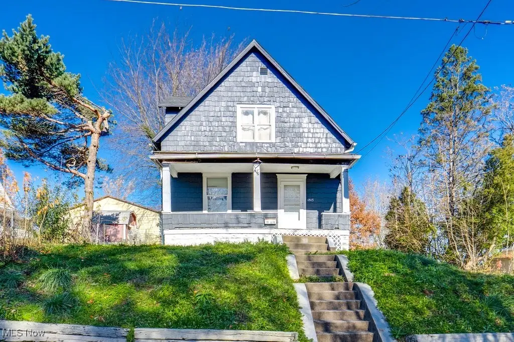 1515 Parkhill Ne Place, Canton, OH 44705 - Image #1