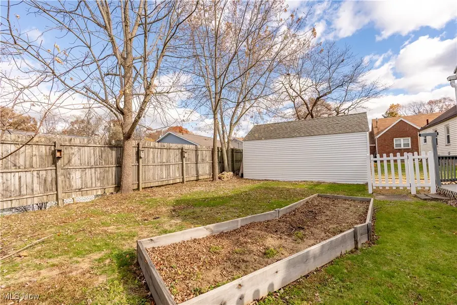 1321 Warrick Ne Place, Canton, OH 44714 - Image #3