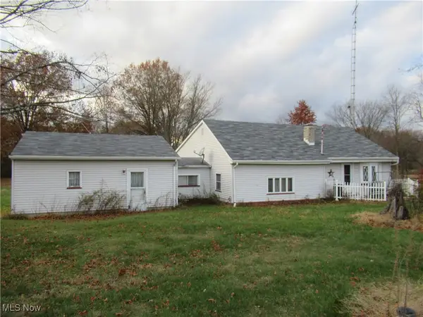 1445 Georgetown Damascus Road, Beloit, OH 44609