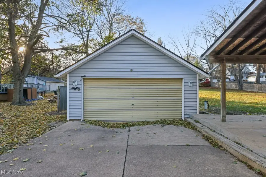 406 S Cleveland Avenue, Mogadore, OH 44260 - Image #2