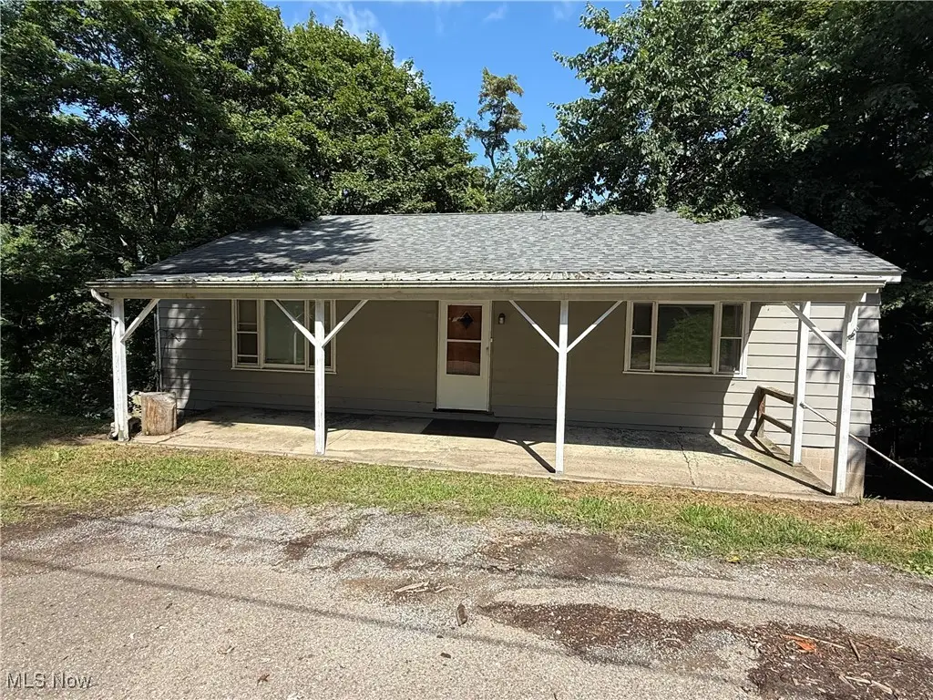 1209 Northside Drive, East Liverpool, OH 43920 - Image #1