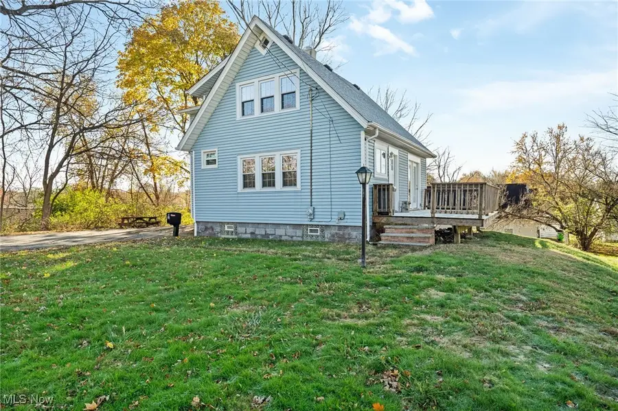 508 Rose Lane Ne Street, North Canton, OH 44720 - Image #2