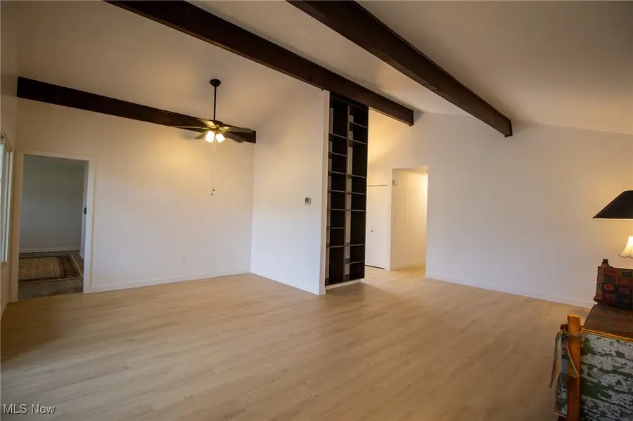 126 Greenbriar Drive, Aurora, OH 44202 - Image #2