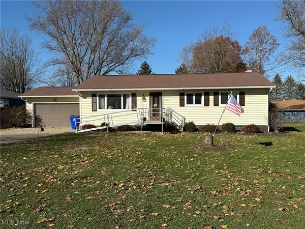1791 Winterhaven Drive, Mogadore, OH 44260
