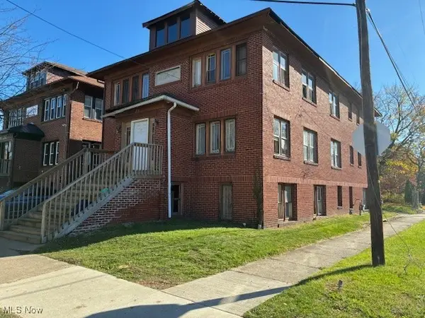 228 Cole Avenue, Akron, OH 44301