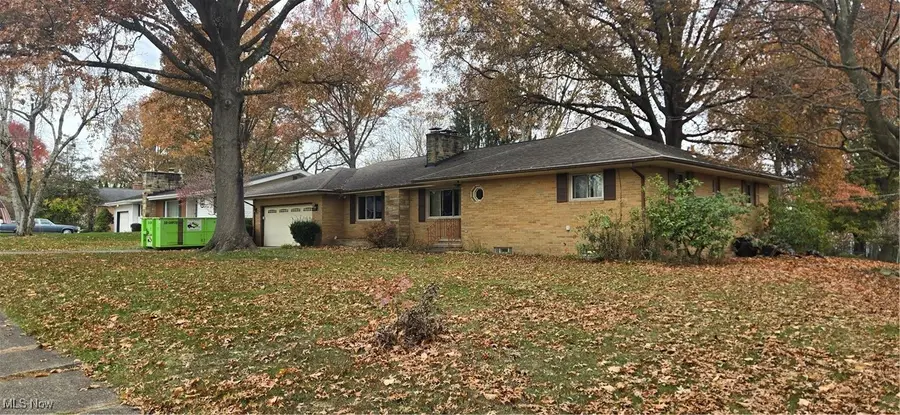 639 N Azalea Boulevard, Barberton, OH 44203 - Image #2