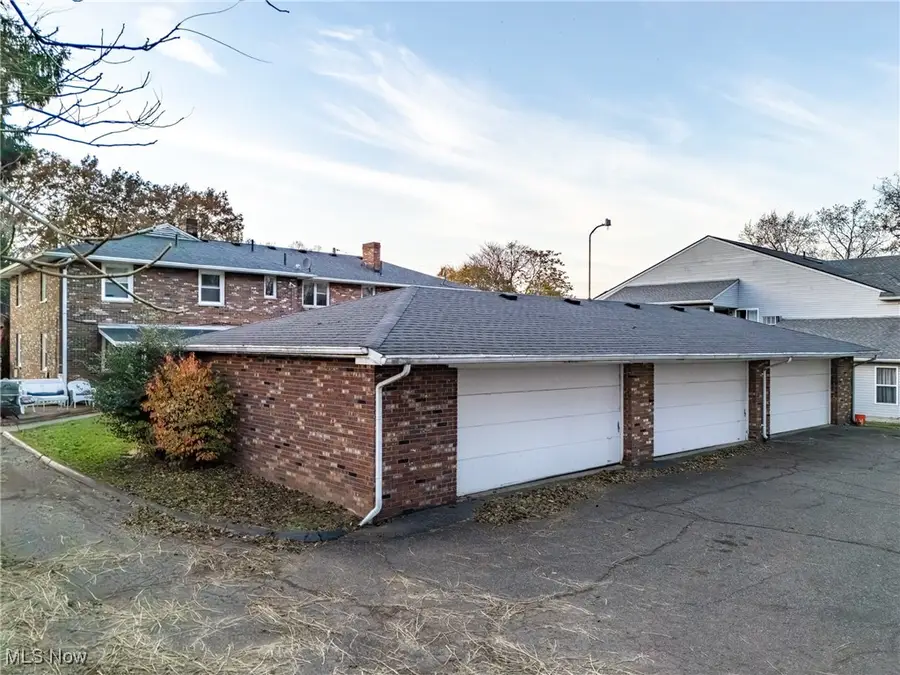 3736 Woodford Nw Avenue, Canton, OH 44709 - Image #3