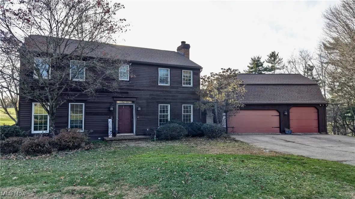 11441 Glenpark Ne Road, Bolivar, OH 44612 - Image #1