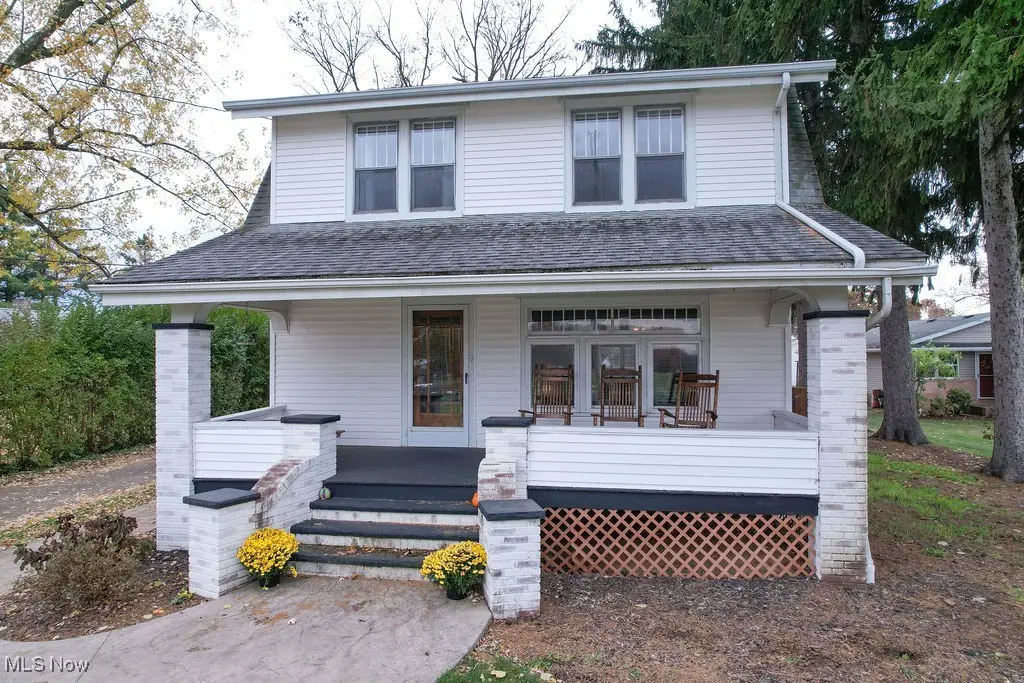 1630 E Maple Nw Street, North Canton, OH 44720 - Image #1