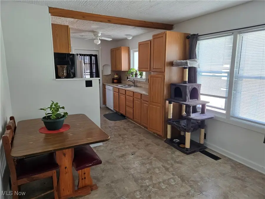 106 Mckinley Street, Wellington, OH 44090 - Image #3