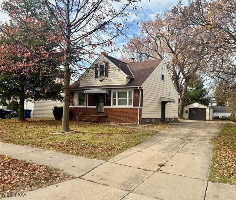 32221 Glen Arden Drive, Willowick, OH 44095 - Image #2