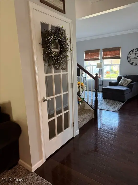 9146 Stonegate Circle, North Ridgeville, OH 44039 - Image #2