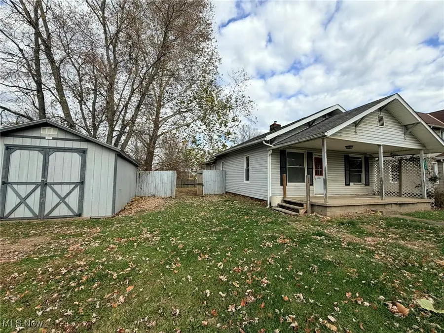 2037 North Avenue, Cambridge, OH 43725 - Image #2