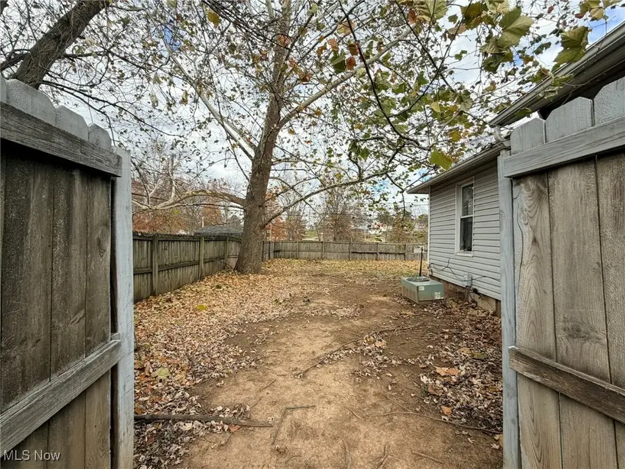 2037 North Avenue, Cambridge, OH 43725 - Image #3