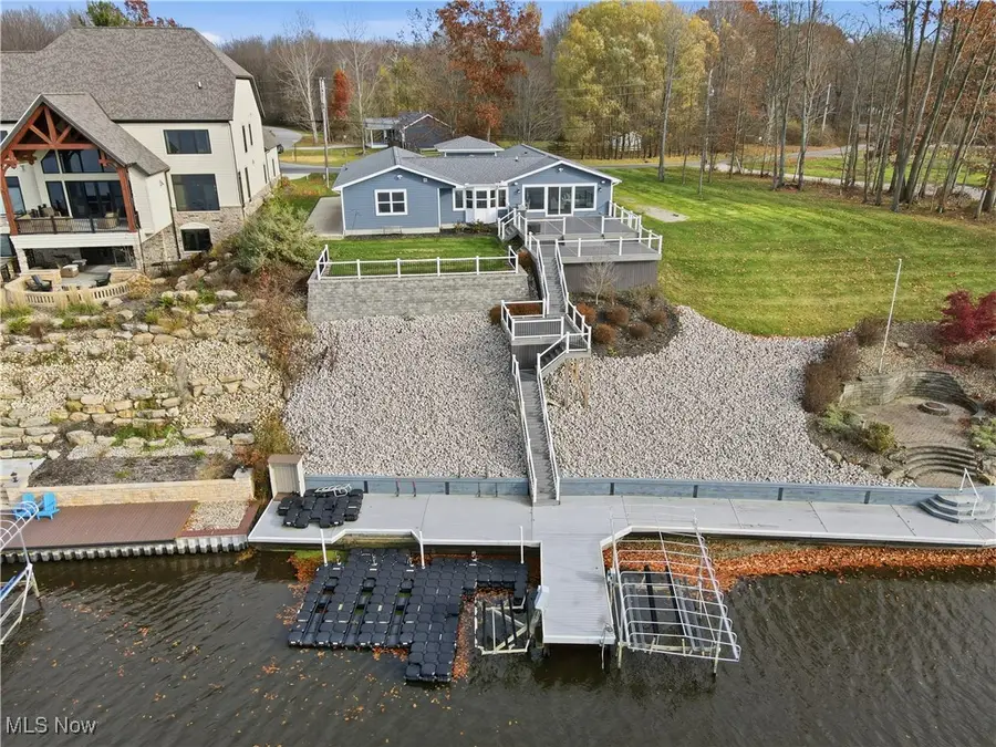 1531 Lake Crest Drive, Roaming Shores, OH 44084 - Image #2