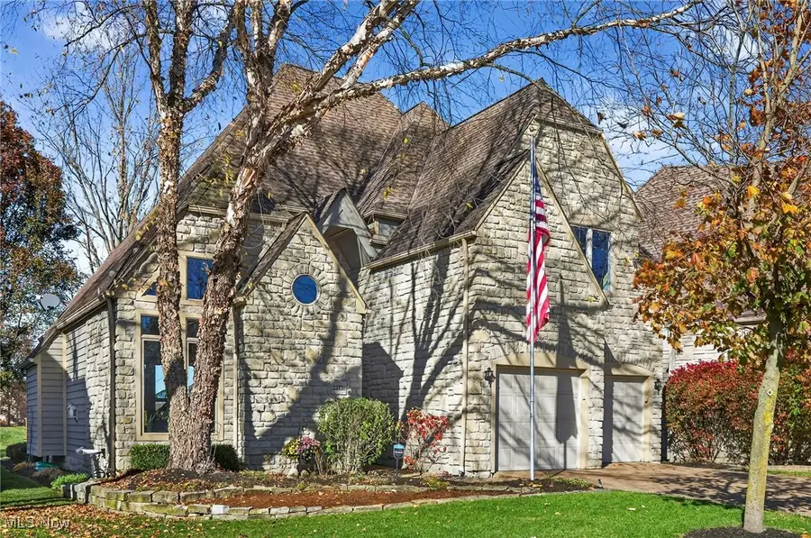 33710 Via San Angelo Drive, Avon, OH 44011 - Image #2