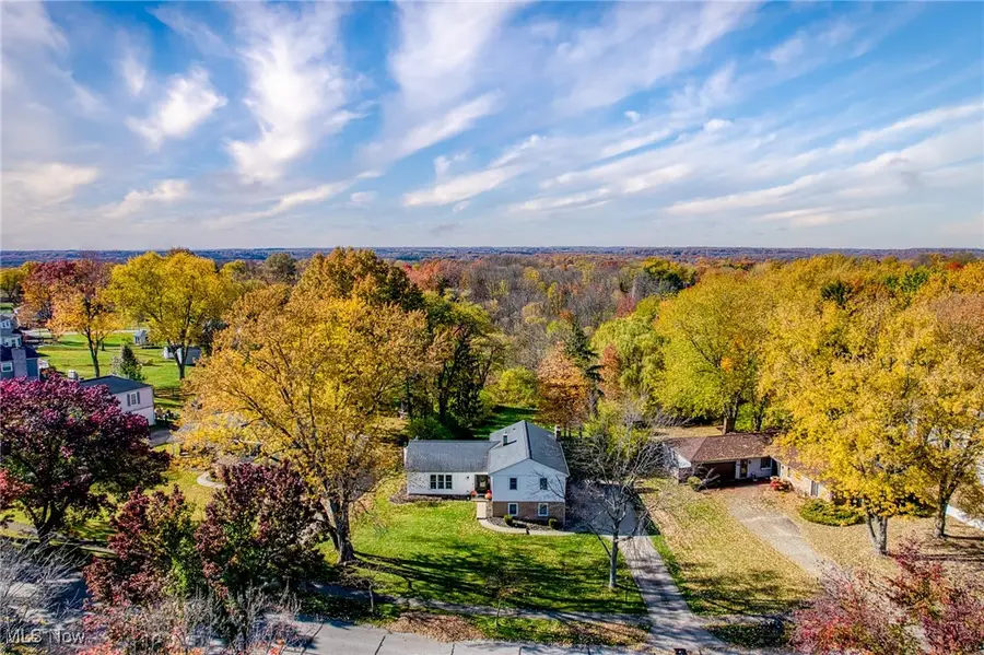 830 S Parkview Drive, Aurora, OH 44202 - Image #3