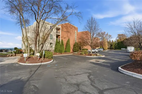 1507 E Cleveland E Road #401, Huron, OH 44839