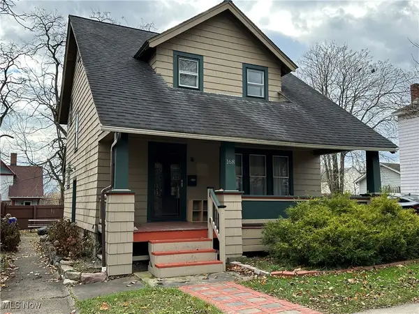 168 E Riddle Avenue, Ravenna, OH 44266