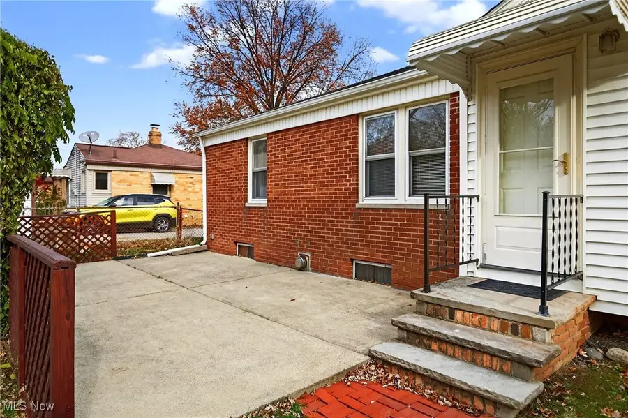 2030 Miriam Avenue, Avon, OH 44011 - Image #2