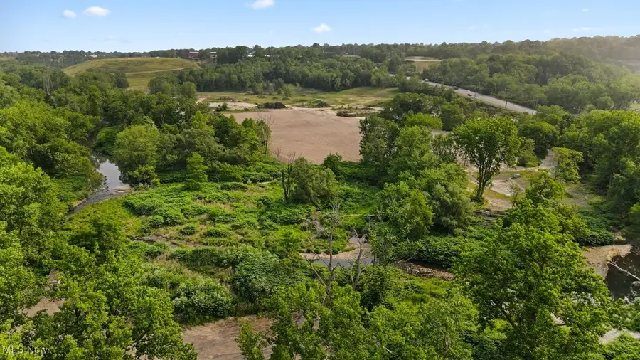 5000 Warner Road, Garfield Heights, OH 44125 - Image #3