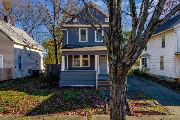 379 Homestead Street, Akron, OH 44306