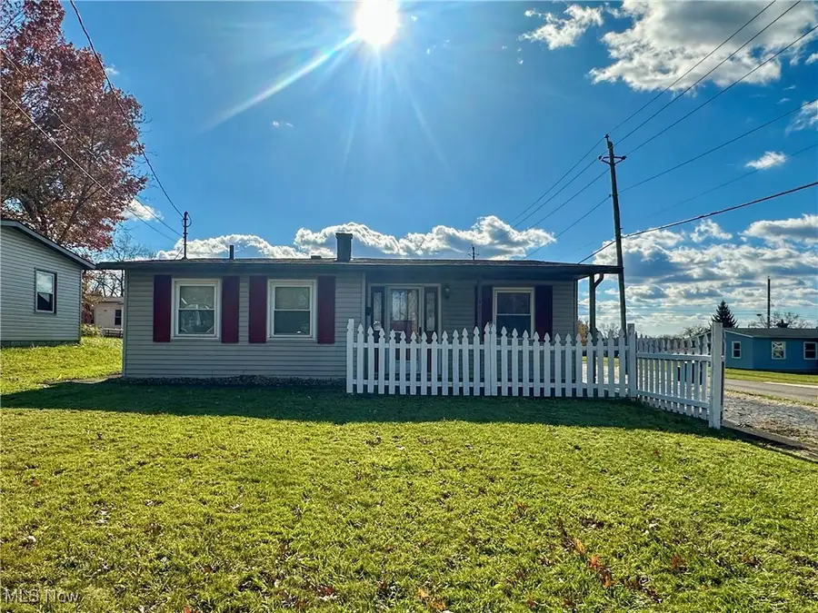401 Indiana Avenue, Girard, OH 44420 - Image #2