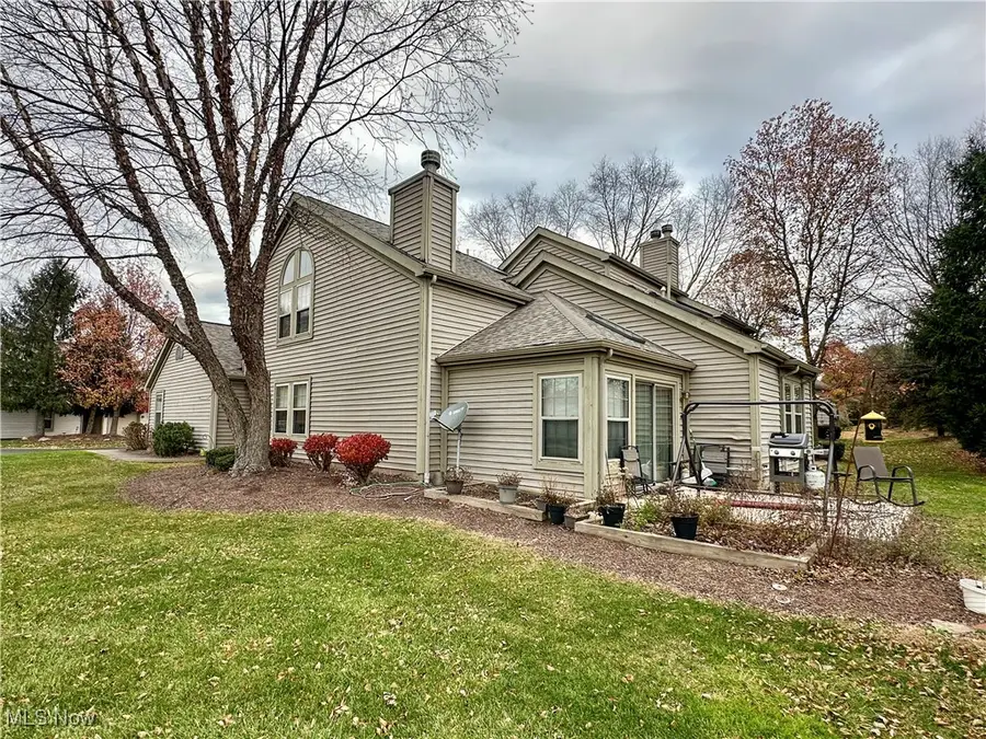 255 S Linden Court, Warren, OH 44484 - Image #2