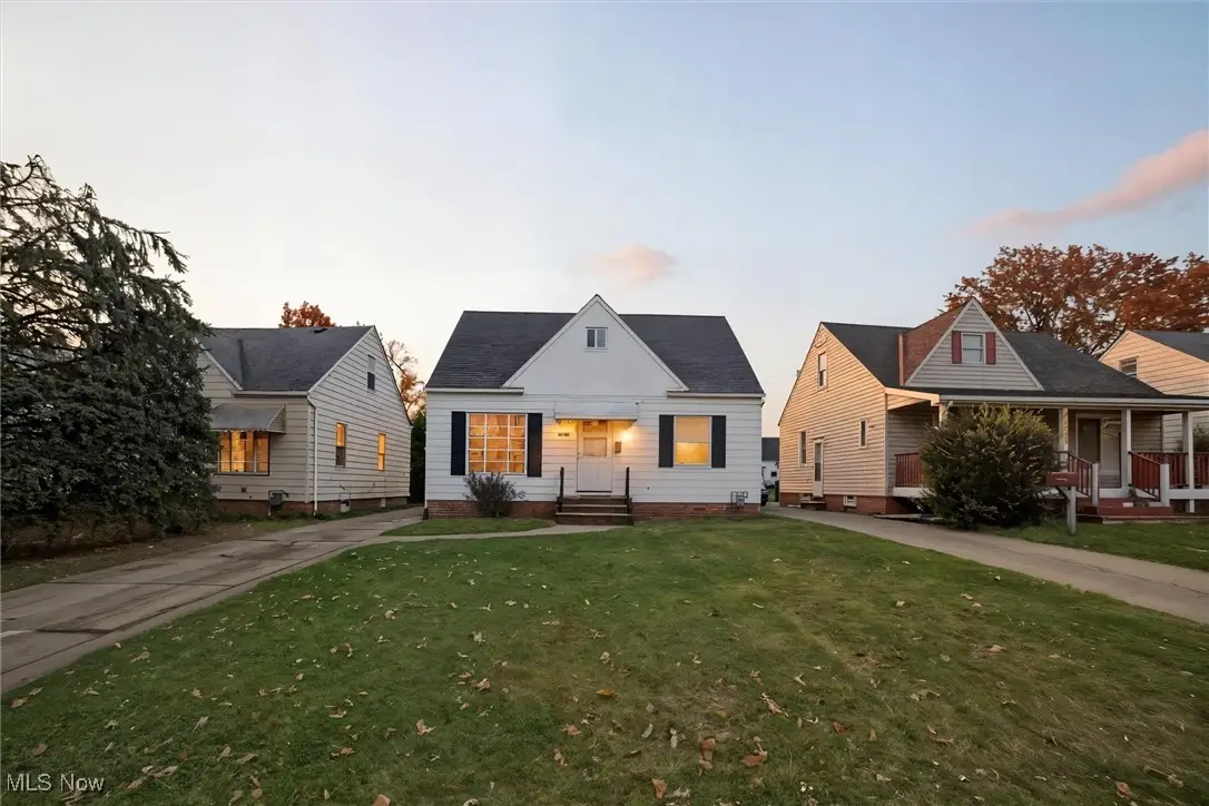 14817 Brunswick Avenue, Maple Heights, OH 44137 - Image #1