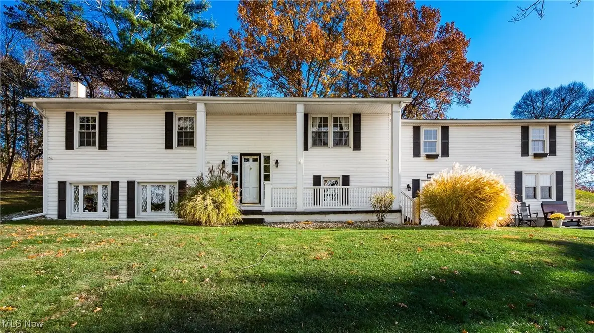 1060 Griffiths Drive, Zanesville, OH 43701 - Image #1