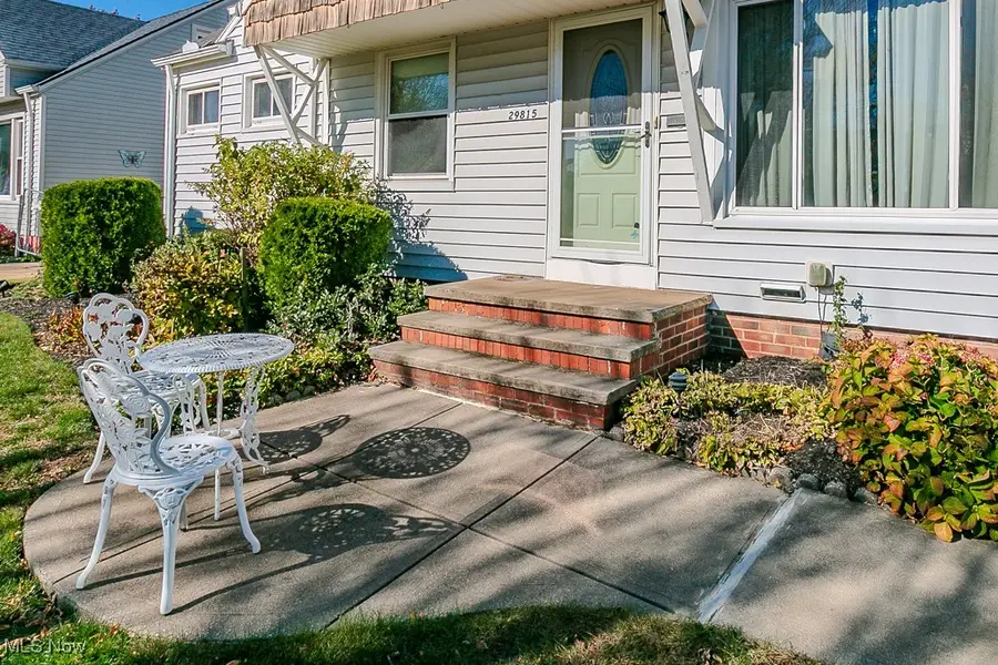 29815 Phillips Avenue, Wickliffe, OH 44092 - Image #3