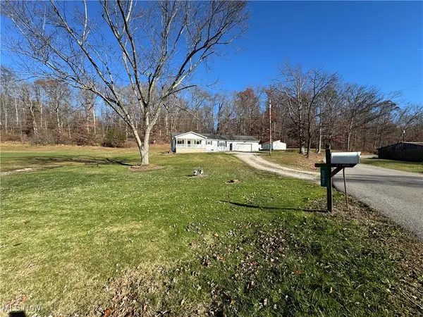 2547 Winding Road, Parkersburg, WV 26104