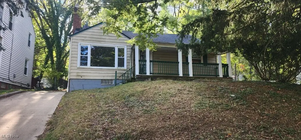 19201 Genesee Road, Euclid, OH 44117 - Image #1