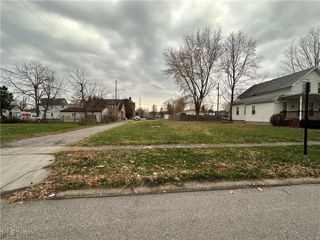 416 13th Street, Elyria, OH 44035 - Image #1
