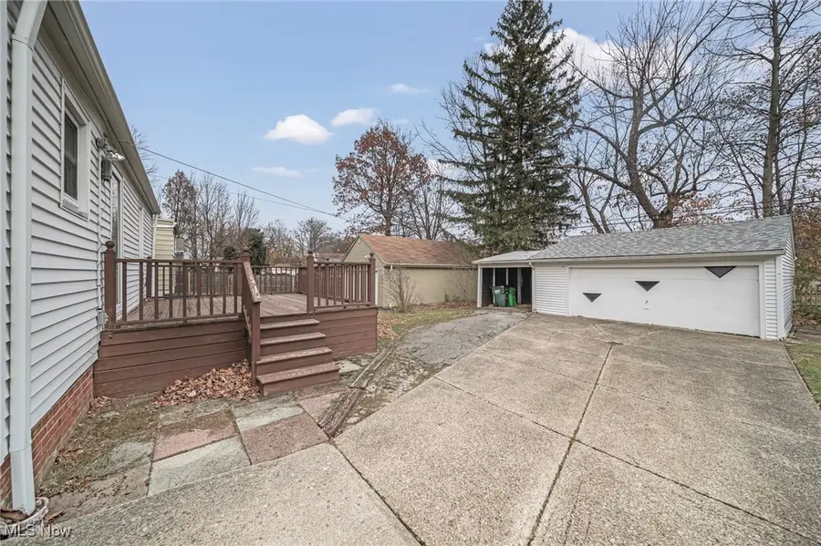 1199 Mayfield Ridge Road, Mayfield Heights, OH 44124 - Image #2