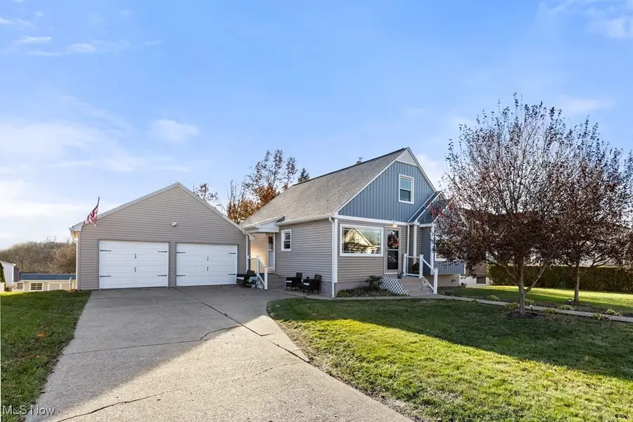 230 Ritchie Avenue, Weirton, WV 26062 - Image #2