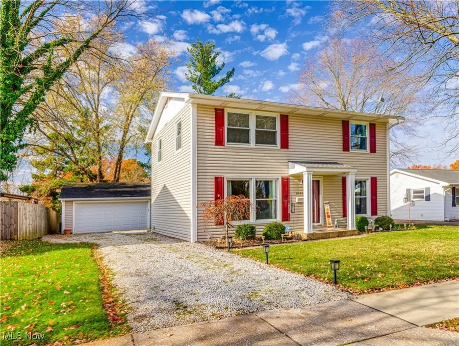 2142 Issaquah Street, Cuyahoga Falls, OH 44221 - Image #2