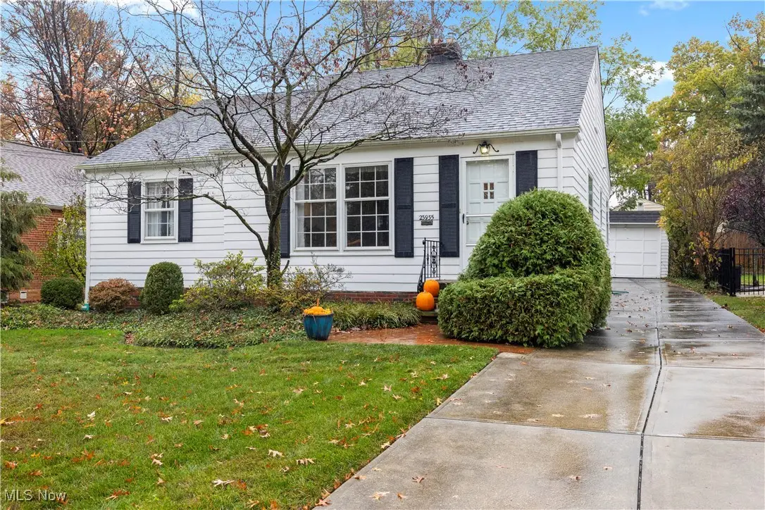 23935 E Oakland Road, Bay Village, OH 44140 - Image #1