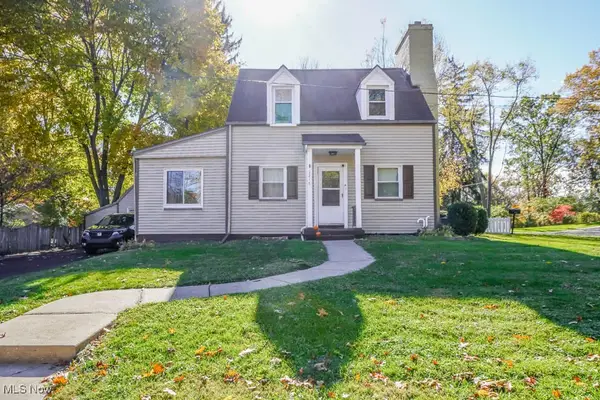 2216 Mount Vernon Nw Boulevard, Canton, OH 44709